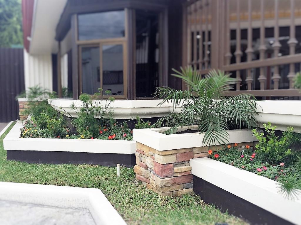 Prado Inn & Suites San José Exteriör bild