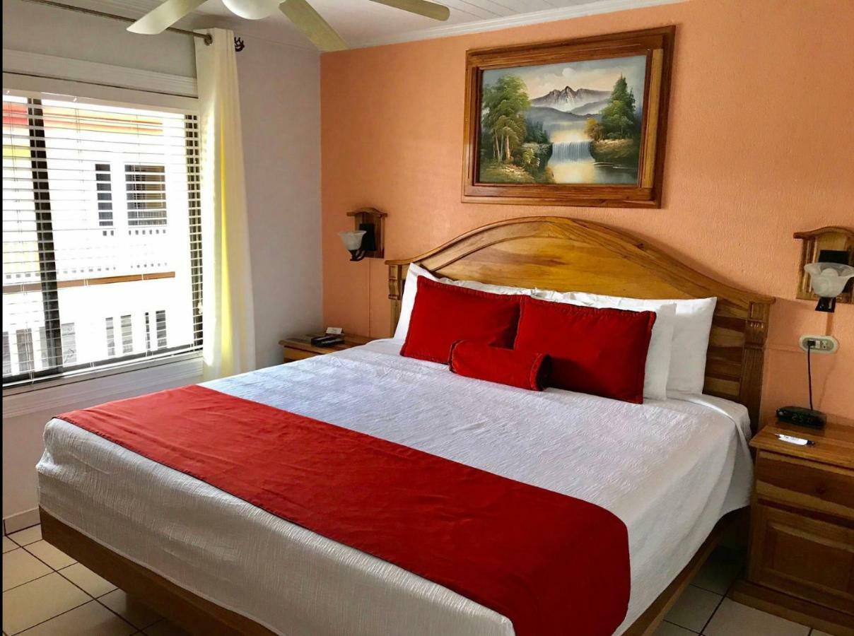 Prado Inn & Suites San José Exteriör bild